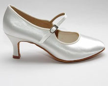 Load image into Gallery viewer, Drilling Buckle Dance Shoes Ballroom Women Latin shoes Modern Dancing Wear-resistant Sole Sweat Absorption Deodorant BD 137 HOT