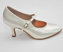 Load image into Gallery viewer, Drilling Buckle Dance Shoes Ballroom Women Latin shoes Modern Dancing Wear-resistant Sole Sweat Absorption Deodorant BD 137 HOT