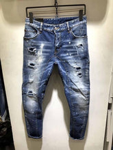 Load image into Gallery viewer, 2019 New Fashion Ripped Italian style Jeans Men Patchwork Hollow Out Printed Beggar Cropped Pants Man Cowboys Demin Pants Male
